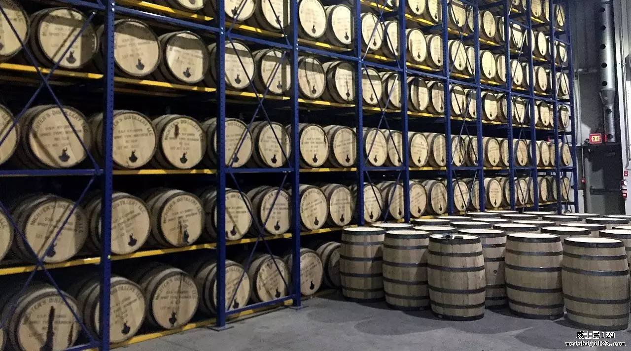 这家酒厂曾经连厂房都没有，却酿出了最优质的美国威士忌