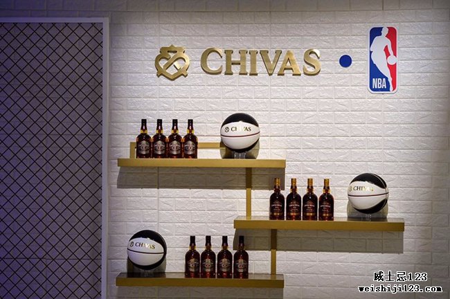 靠着NBA和大数据，芝华士拉高了威士忌在中国的销量