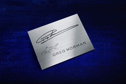 「Greg Norman 极致荣耀纪念」搭配Greg Norman复刻签名铭版