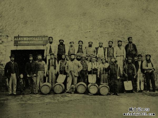 向死而生，被称为艾莱岛最强单一麦芽威士忌，细数阿贝百年史