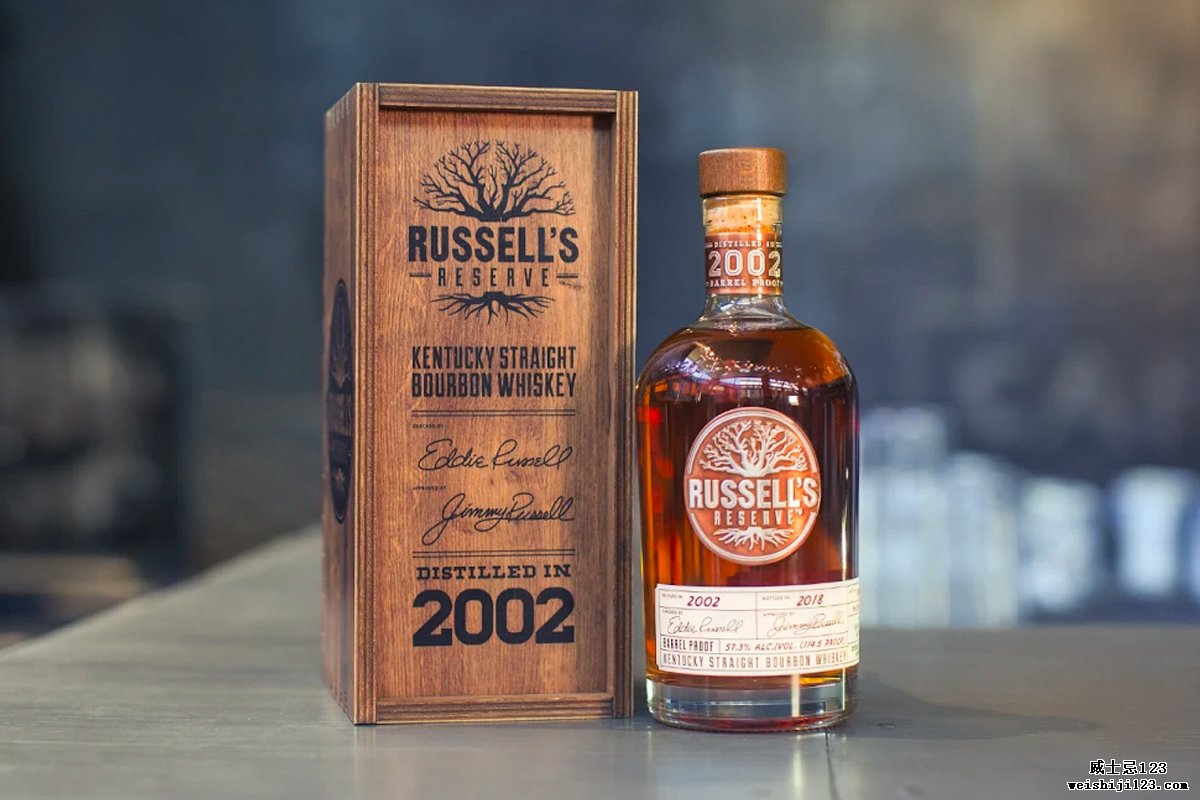 罗素储备（Russell's Reserve）2002肯塔基波本威士忌