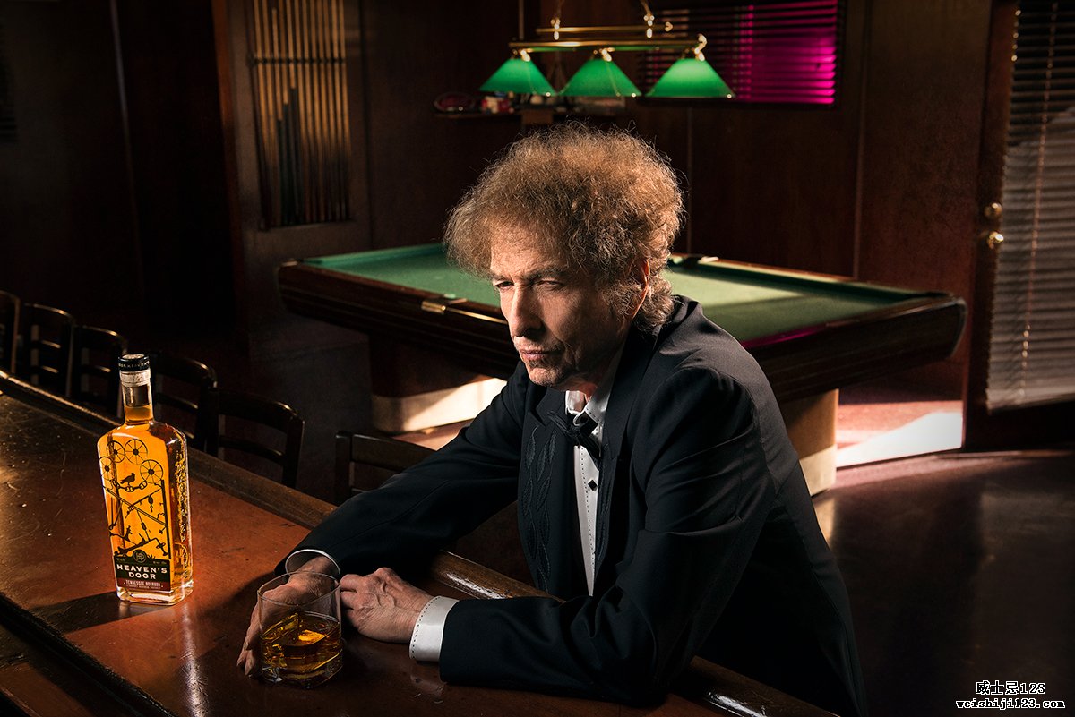 鲍勃·迪伦（Bob Dylan）的《天堂之门威士忌》