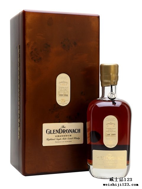  Glendronach Grandeur 25 Year OldBatch 8