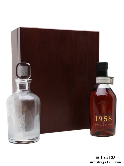  Highland Park 195840 Year Old + Crystal Decanter
