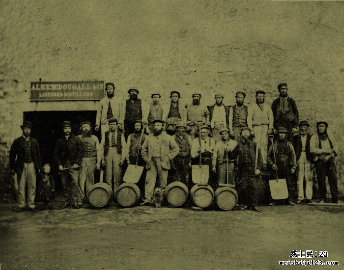 1815年-Ardbeg酿酒厂成立。