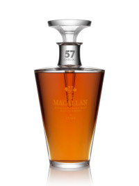 麦卡伦57年单一麦芽威士忌装在拉利克醒酒器中