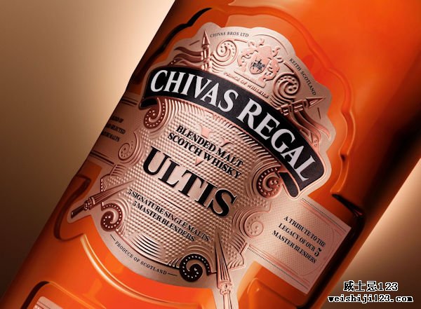 Chivas Regal Ultis：芝华士的精髓 :: 推出芝华士 Regal Ultis :: 混合麦芽苏格兰威士忌 :: 2016 年 10 月 3 日