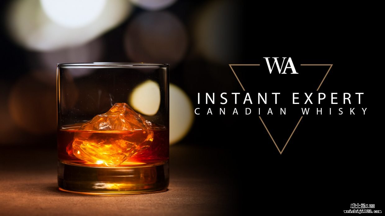 Rocks 装满威士忌的玻璃杯，上面写着“速溶专家加拿大威士忌”和威士忌倡导者标志。