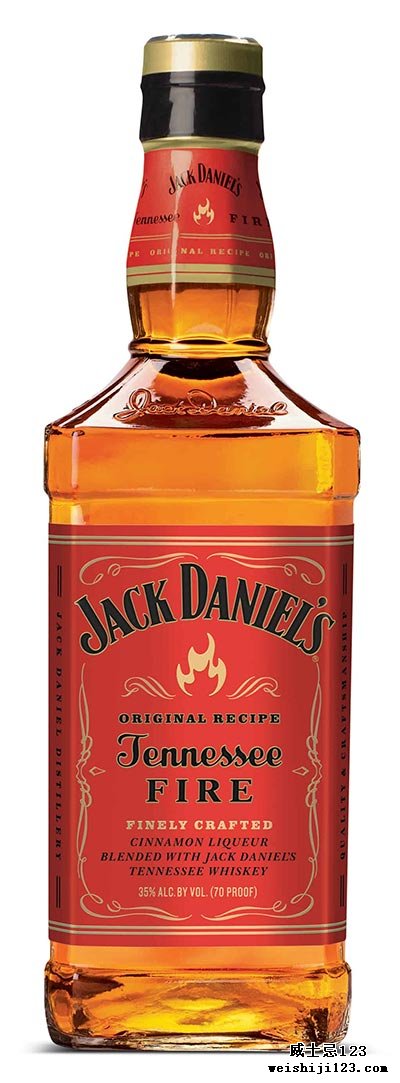 Jack_Daniel's_Tennessee_Fire_Bottle_highres