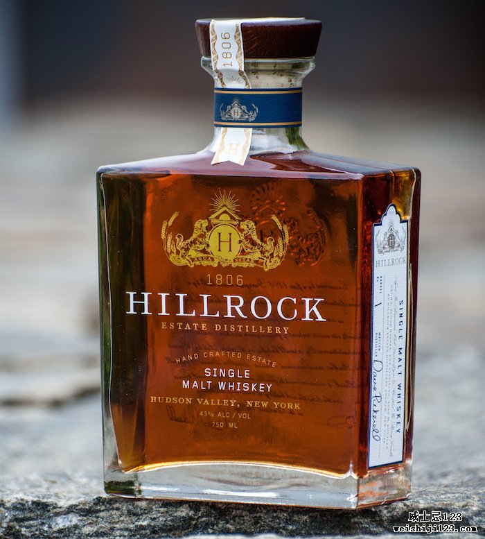 Hillrock 单一麦芽烟熏威士忌