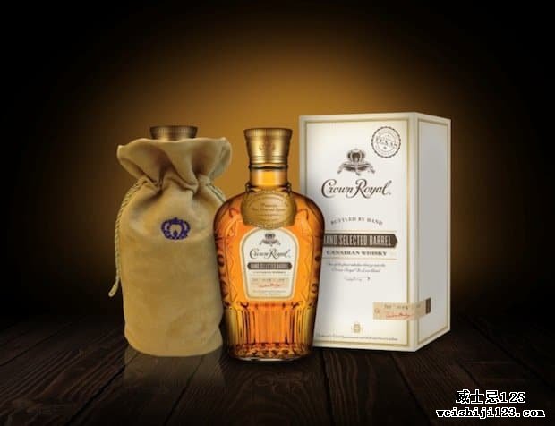 Crown Royal Hand Selected Barrel 威士忌