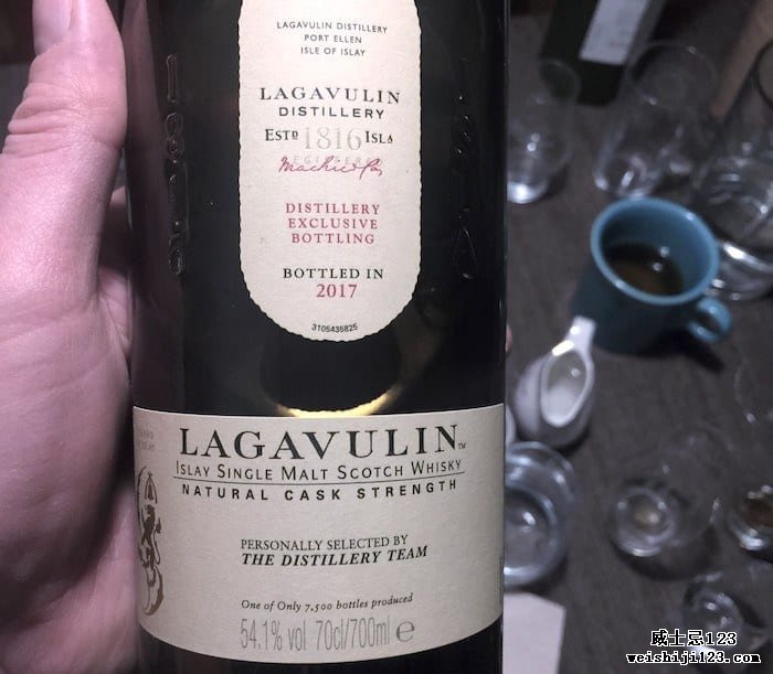 Lagavulin 酿酒厂独家装瓶 2017