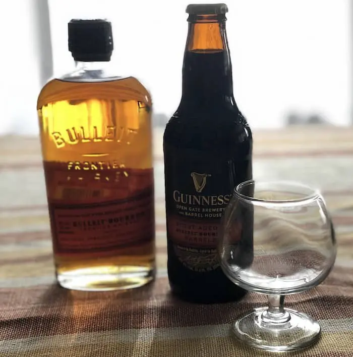 吉尼斯黑啤在 Bulleit 波本酒桶中陈酿