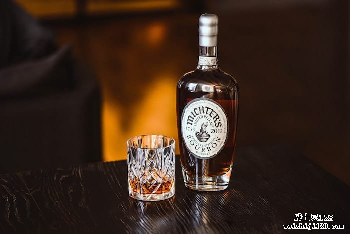 Michter 的 20 年肯塔基纯波本威士忌，