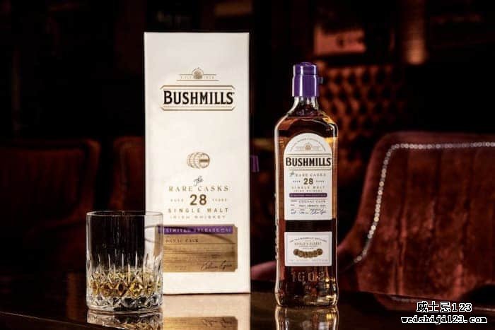 Bushmills 28 年单一麦芽干邑白兰地桶