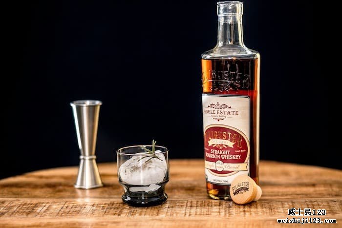 Filibuster 单一庄园纯波本威士忌（Filibuster Single Estate Straight Bourbon Whiskey）
