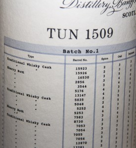 The Balvenie Tun 1509 Batch #1 的罐，其中包含有关用于生产最终威士忌的木桶的详细信息。 照片 © 2014 年，马克·吉莱斯皮 (Mark Gillespie) 拍摄。
