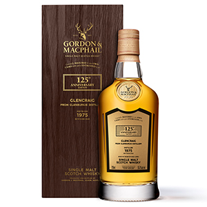 Gordon & MacPhail 125th Anniversary 1975 (Glencraig, Distilled at Glenburgie; Cask No. 9686) 瓶。