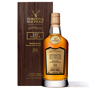 Gordon & MacPhail 125th Anniversary 1979 (Mosstowie, Distilled at Miltonduff; Cask No. 20323) 瓶。