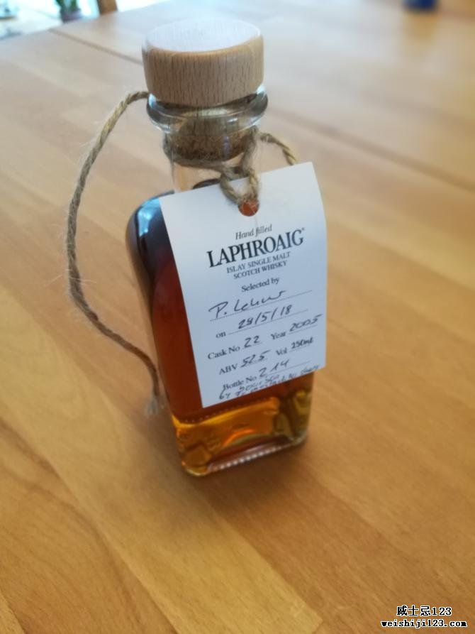 Laphroaig 2005