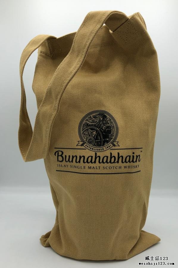 Bunnahabhain The Coterie Exclusive